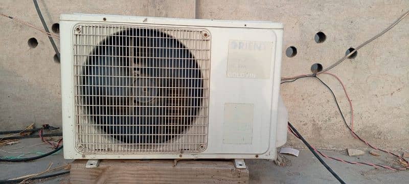 1.5 A. C heat and cool  100% ok orignal gas R410. no repair . 10