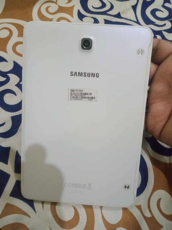 Excellent condition tablet  mobile number 03020442331 1