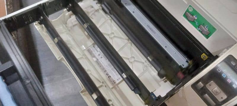 Hp Colour jet printer Model 1525 5