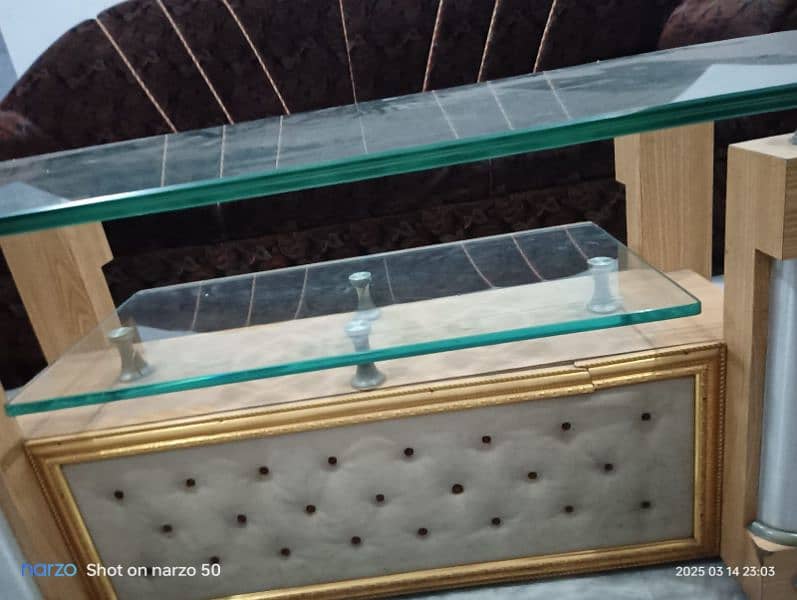 5seater sofa and table as a new 3