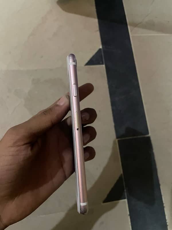 i phone 6s PTA APROVED 2