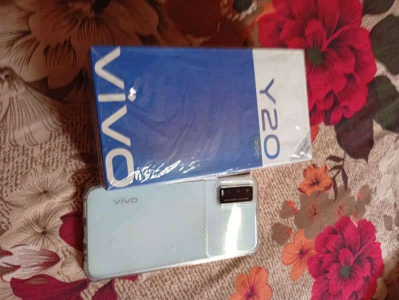 vivo y20 condition used like new ladies hand used 2