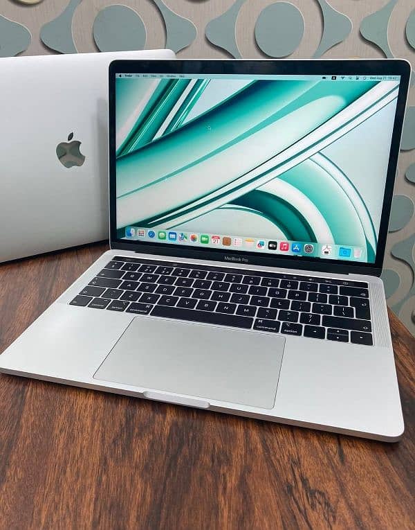 Apple MacBook Pro|Air Model available in best Prices 0