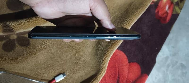 one plus 9pro 5 g 0