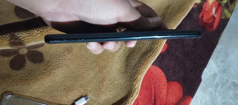 one plus 9pro 5 g 3