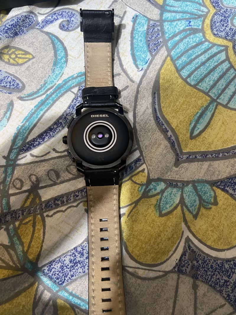 Diesel on smart watch 0