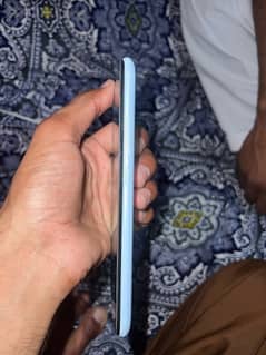 Spark 6 go 2/32GB