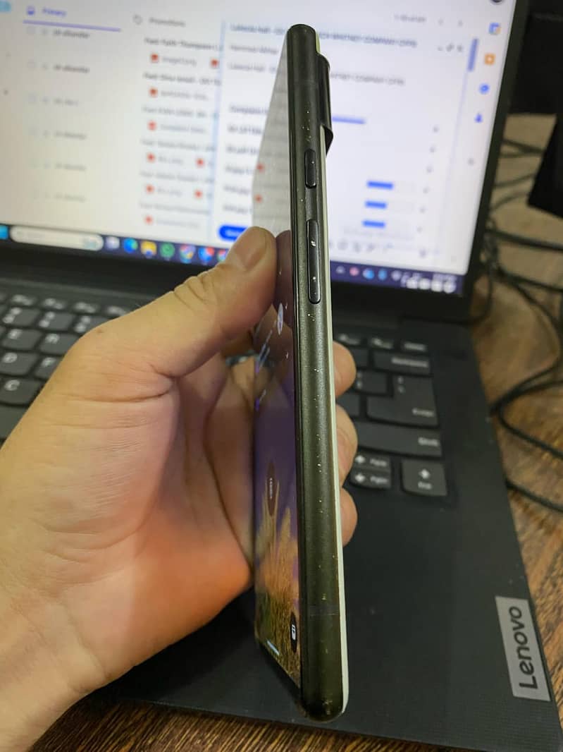 Google Pixel 6 1