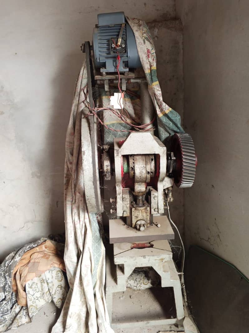 Slipper making Machine 1