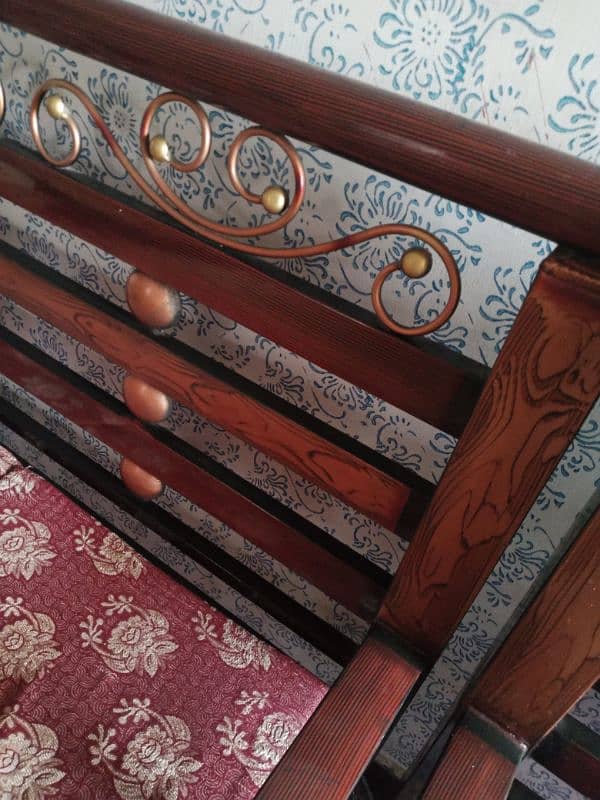 iron sofa set 5 seater decent style 1