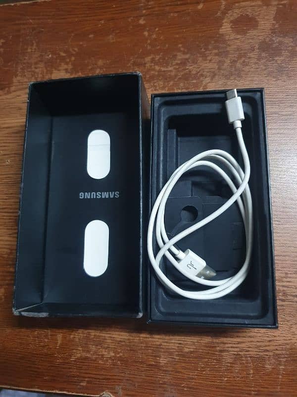 Samsung S10 plus 8/128gb dual pta 1