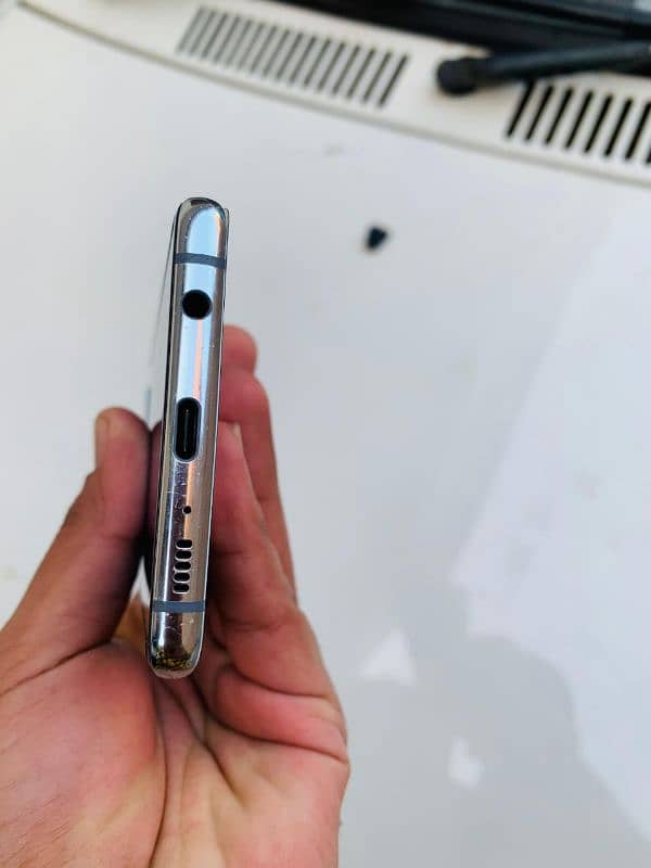 Samsung S10 plus 8/128gb dual pta 4