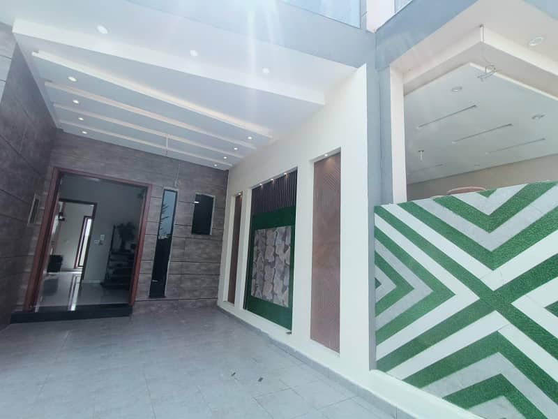 5 Marla Beautiful House For Sale Ideal Location 1