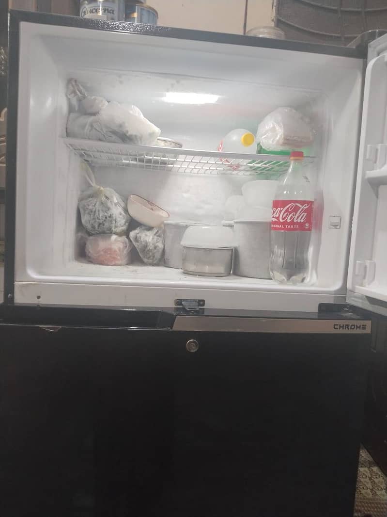 Dawlance full size Refrigerator 3