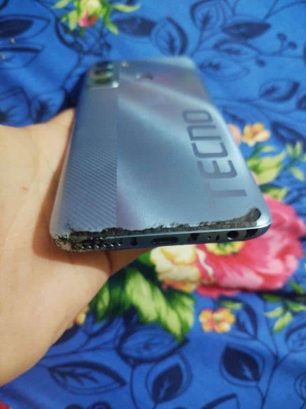 Tecno 2