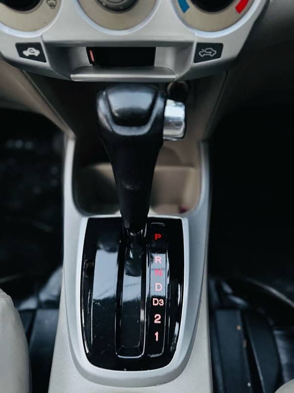 Honda City Aspire 1.5 prosmatic 2014 17