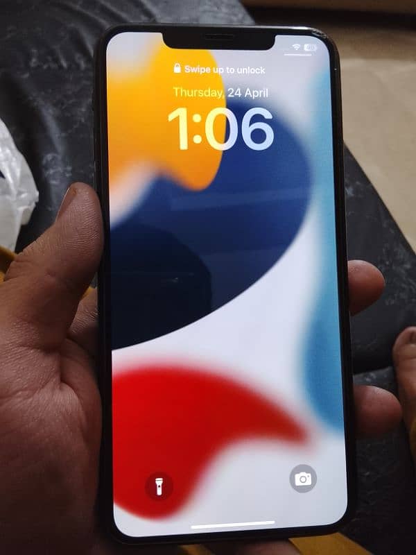 apple iphone 11 pro max 10/10 condition 512Gb 82 battery 0