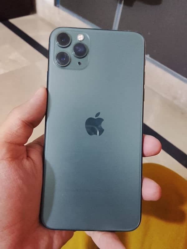 apple iphone 11 pro max 10/10 condition 512Gb 82 battery 1