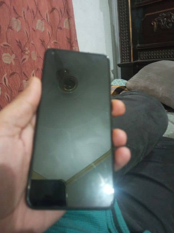 oppo F19 screen damage phone available 03117600016 1