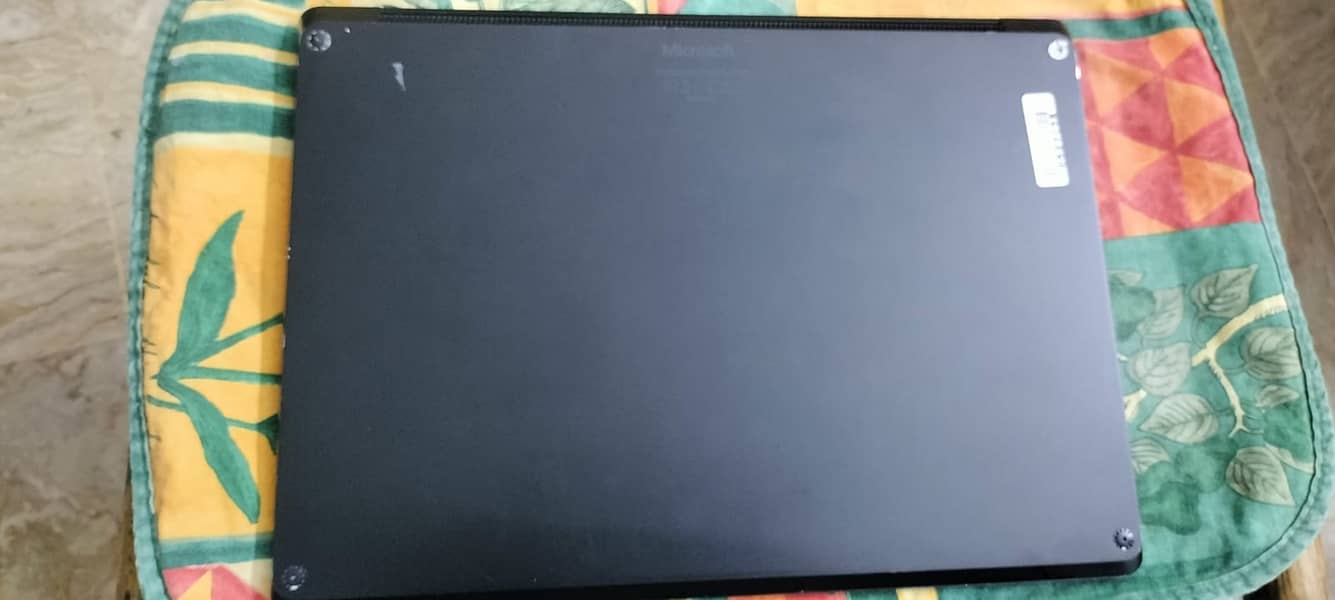 Microsoft Surface Laptop 3 15 Inches, Core i7 10th 2