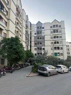 602 Sq Feet 1 Bed Ground Floor Apartment Defence Residency DHA 2 Islamabad For Rent