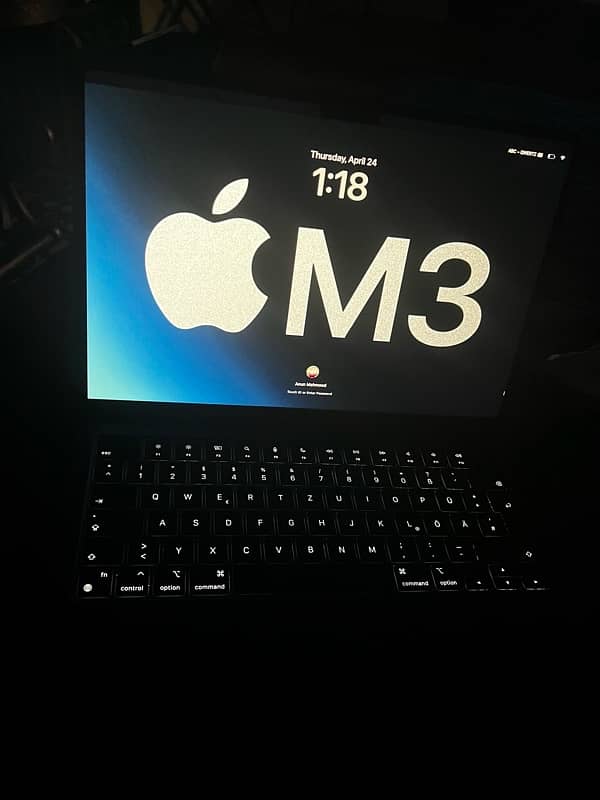 Apple macbook air M3 open box 3