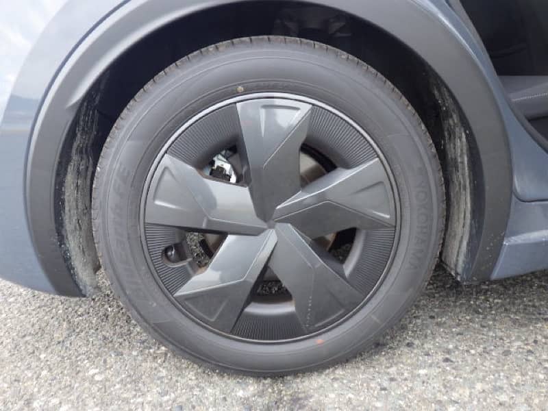 Toyota Prius 2023 18