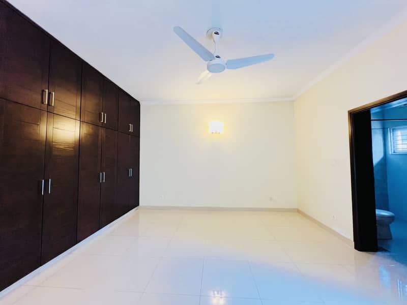 Beautiful New 4 Bed Upper Portion Separate Gate Available For Rent 0
