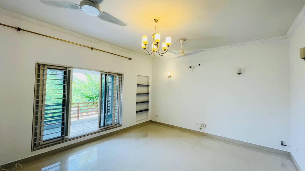 Beautiful New 4 Bed Upper Portion Separate Gate Available For Rent 9