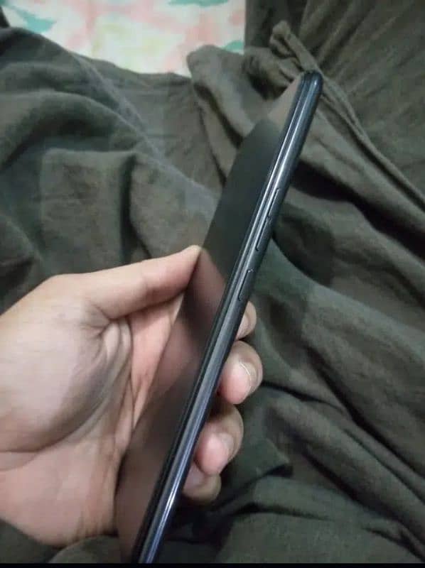 tecno spark 6 4/64 urgent sale 2
