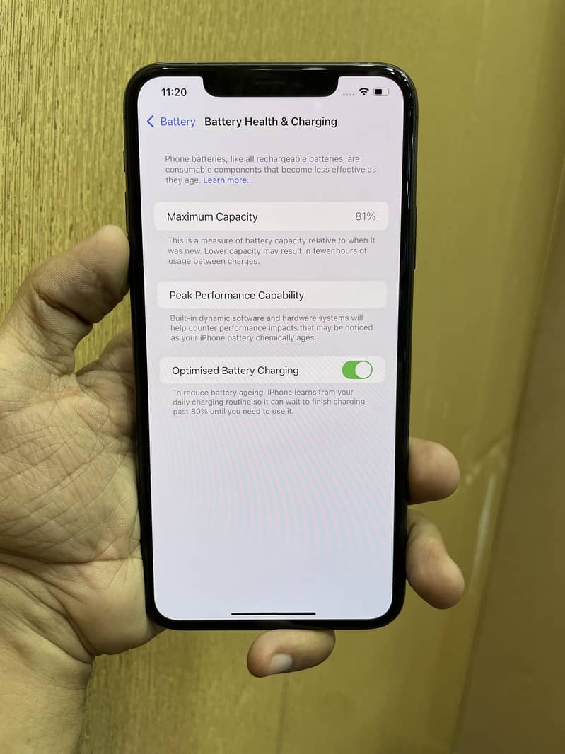 iPhone 11 Pro Max 7
