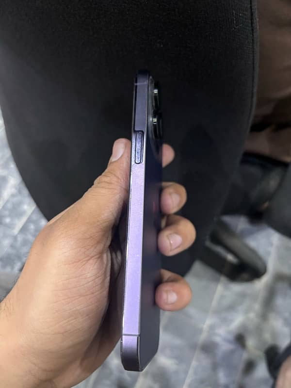 iphone 14 pro max urgent sale 5