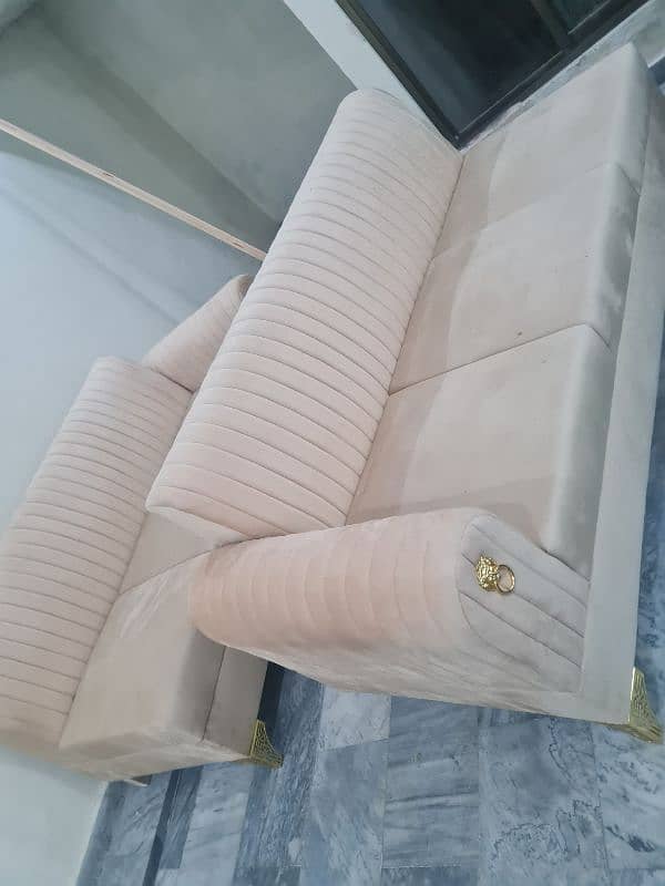 new l shaped sofa for sale urgent 0