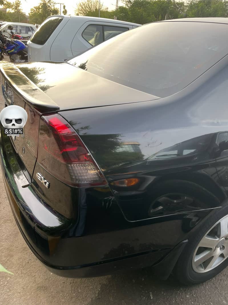 Hona Civic 2005 EXI 12