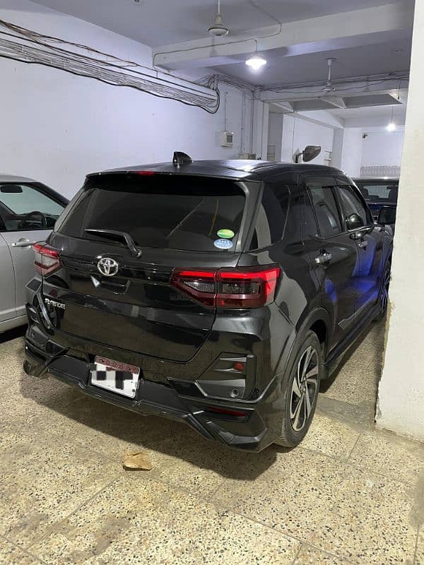 Toyota Raize Z top of the line with body kit 4.5 grade 5