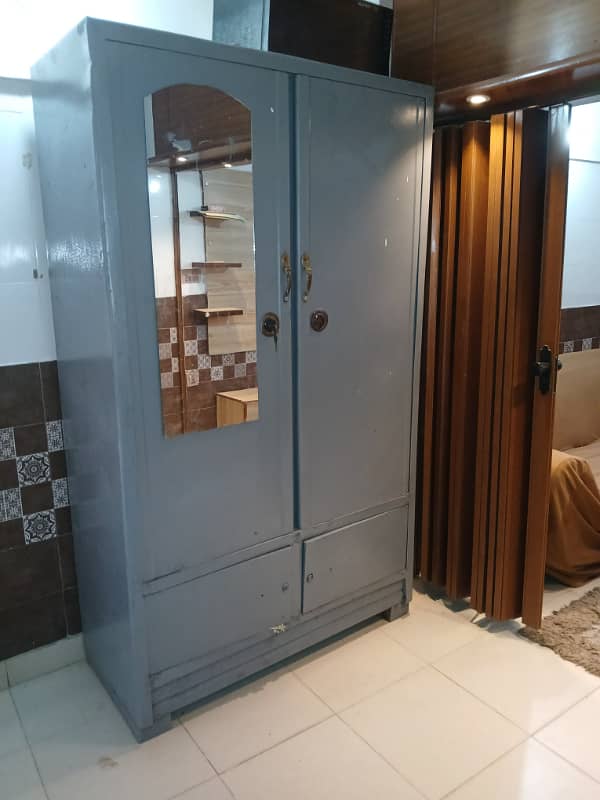 Furnished Flat Available. Near Johar-Mor Karachi. 5