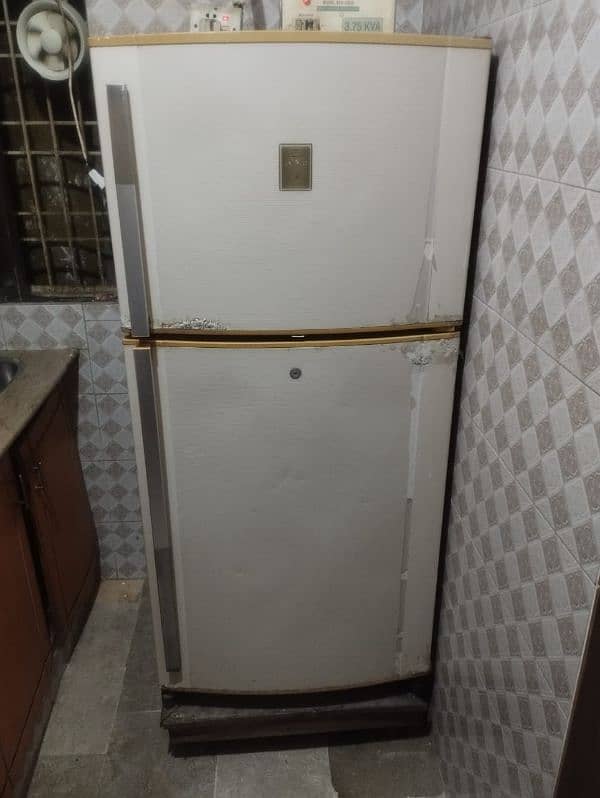 Dawlance Refrigerator Monogram 1
