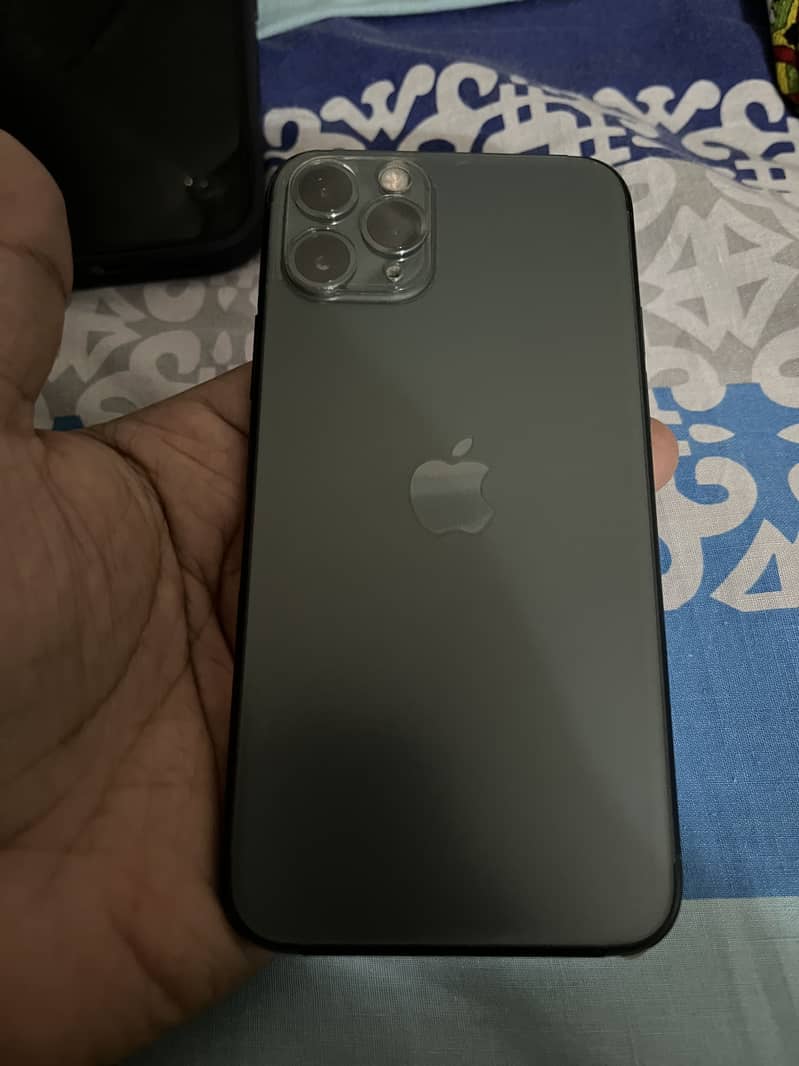 iphone 11pro factroy unlocked PTA approved 3