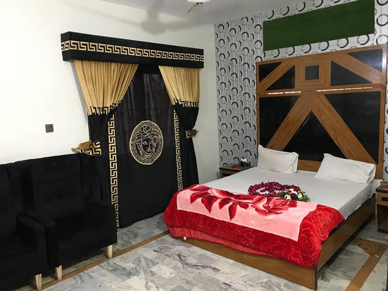 SHORT STAY ROOMS AVAILABLE GULSHAN E IQBAL 10