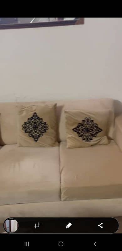 L-Shaped SOFA 1