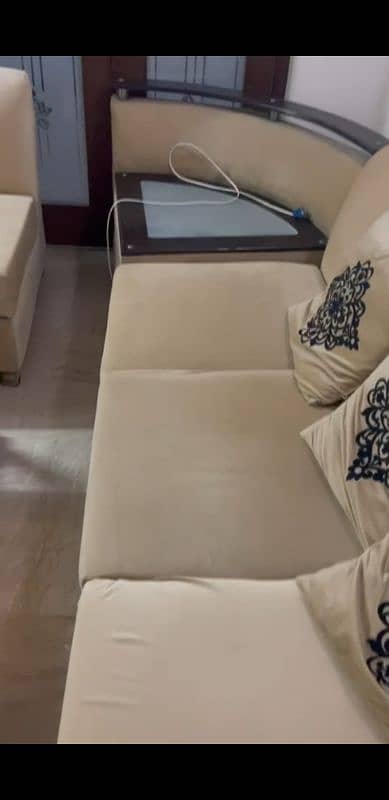 L-Shaped SOFA 2