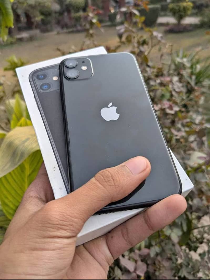 iphone 11 Factory unlocked 0