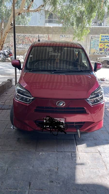 Daihatsu Mira 2018 3