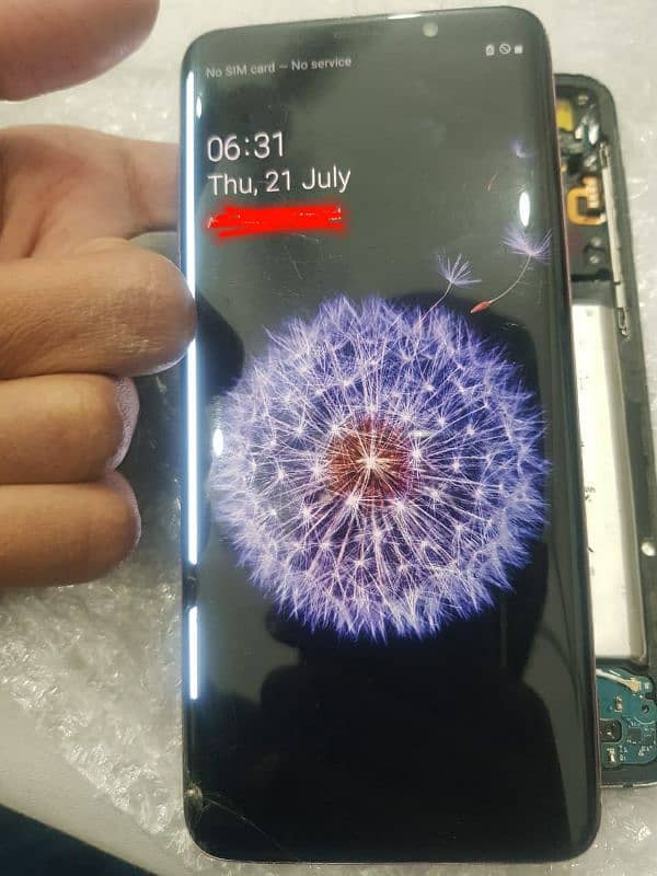 Samsung S9 plus original used display only with dot and line 4