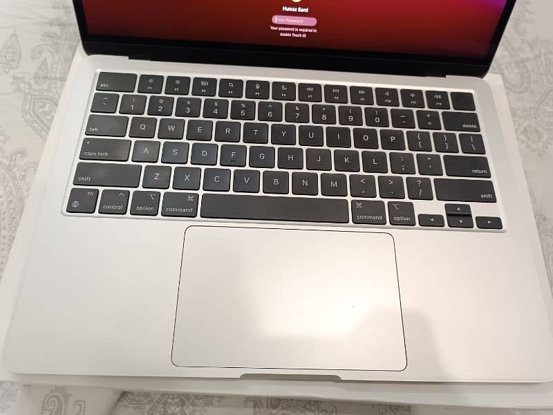 MacBook Air M2 8/256 With Warranty 1