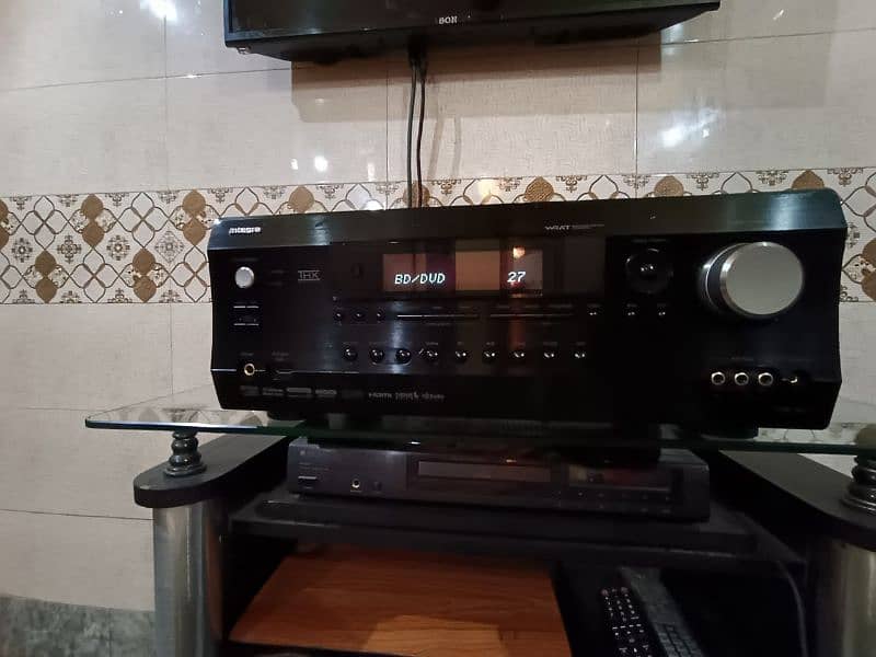 Integra Amplifier 0