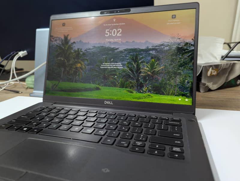 Dell Latitude 7400 Core i7-8665U 8th Gen 16GB RAM 512 GB SSD Laptop 1