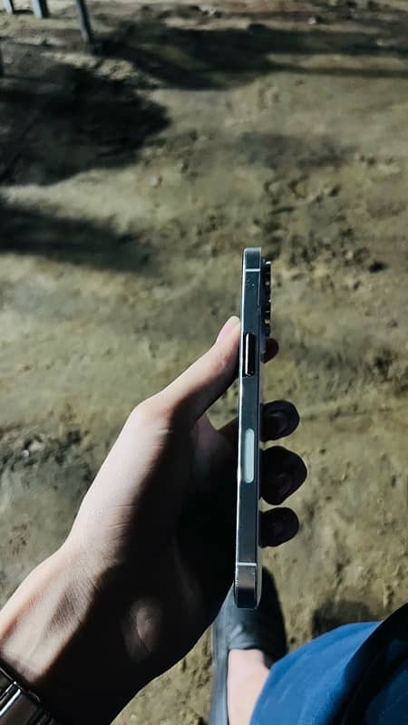 Iphone 13 pro FU 4