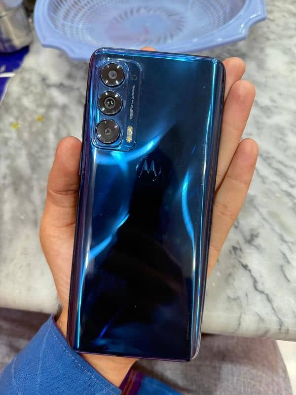 Motorola edge 2021 model 0