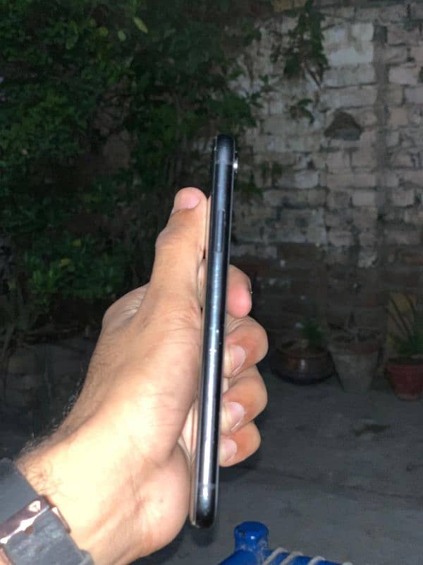 iPhone xr 128gb dual sim approved 8